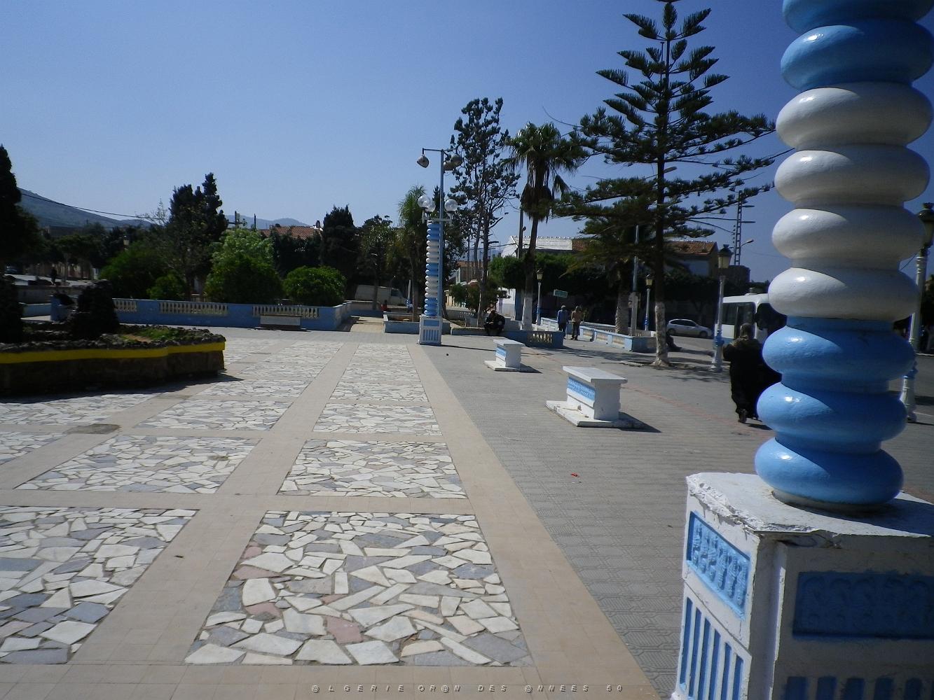 1759 la place bou-sfer.JPG